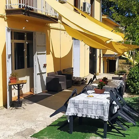 לינה וארוחת בוקר Agribnb Casa Furnaredda *