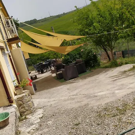 לינה וארוחת בוקר Agribnb Casa Furnaredda Laurenzana